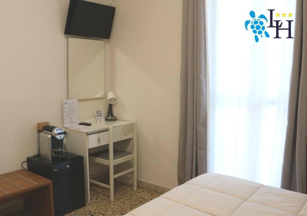 Hotel Lora Rda Luxury Bordighera Kültér fotó