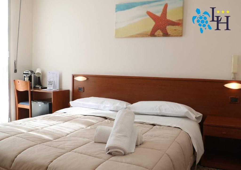 Hotel Lora Rda Luxury Bordighera Kültér fotó