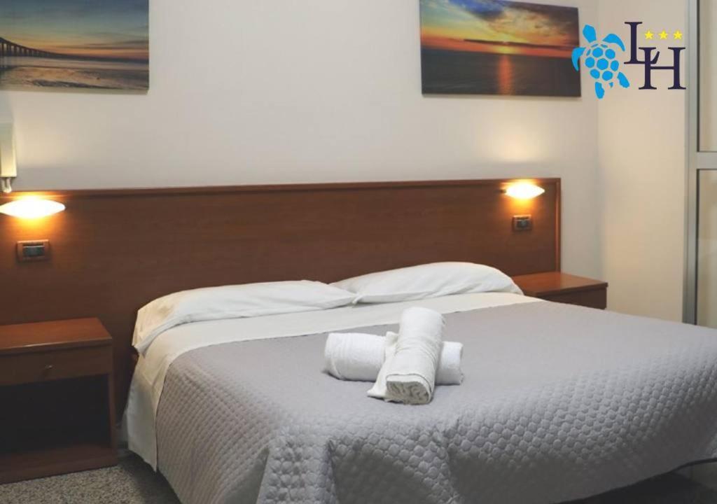 Hotel Lora Rda Luxury Bordighera Kültér fotó