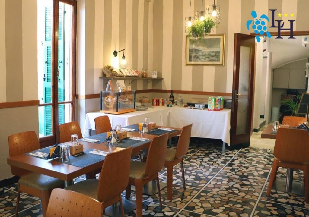 Hotel Lora Rda Luxury Bordighera Kültér fotó