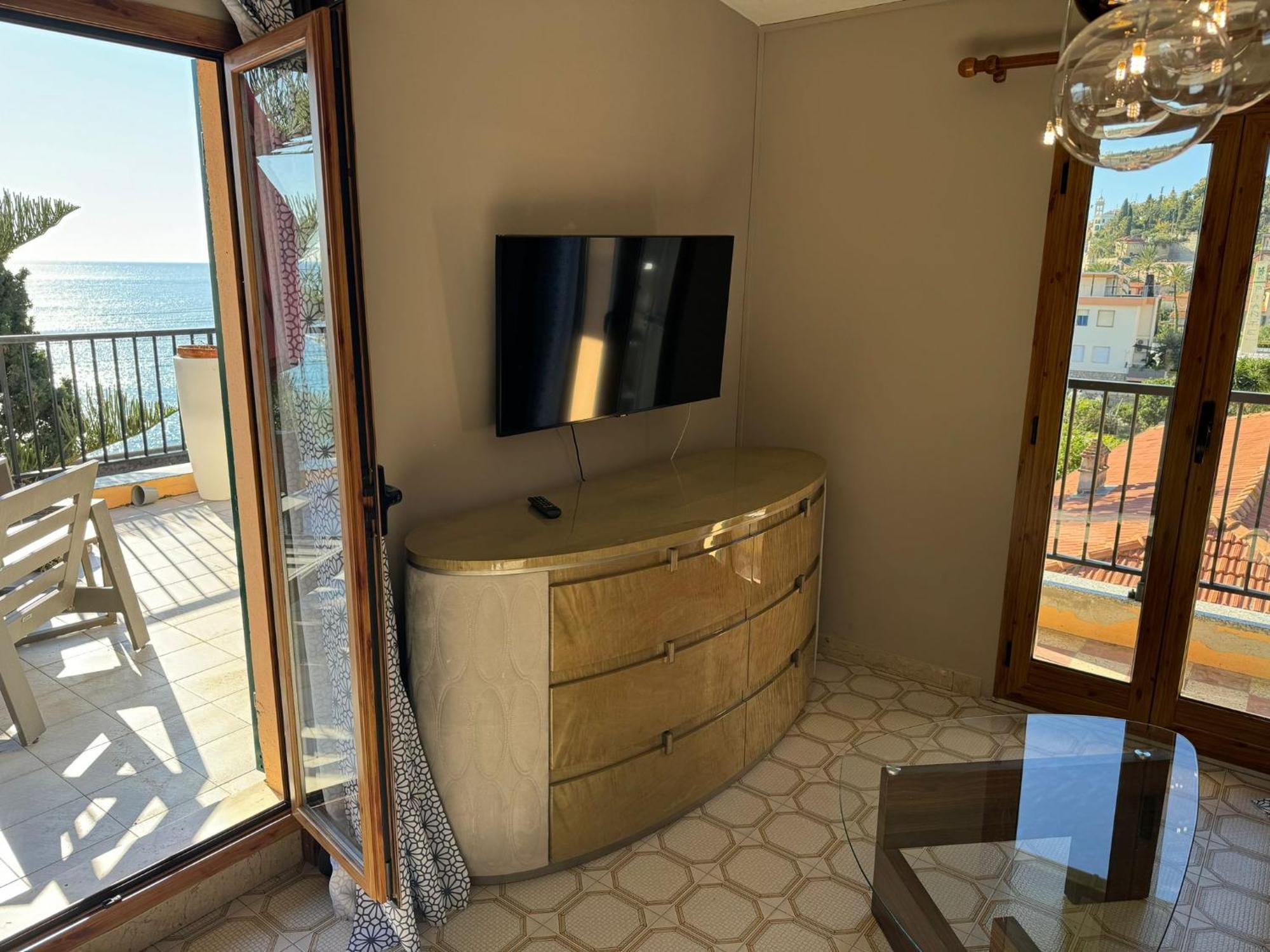 Hotel Lora Rda Luxury Bordighera Kültér fotó