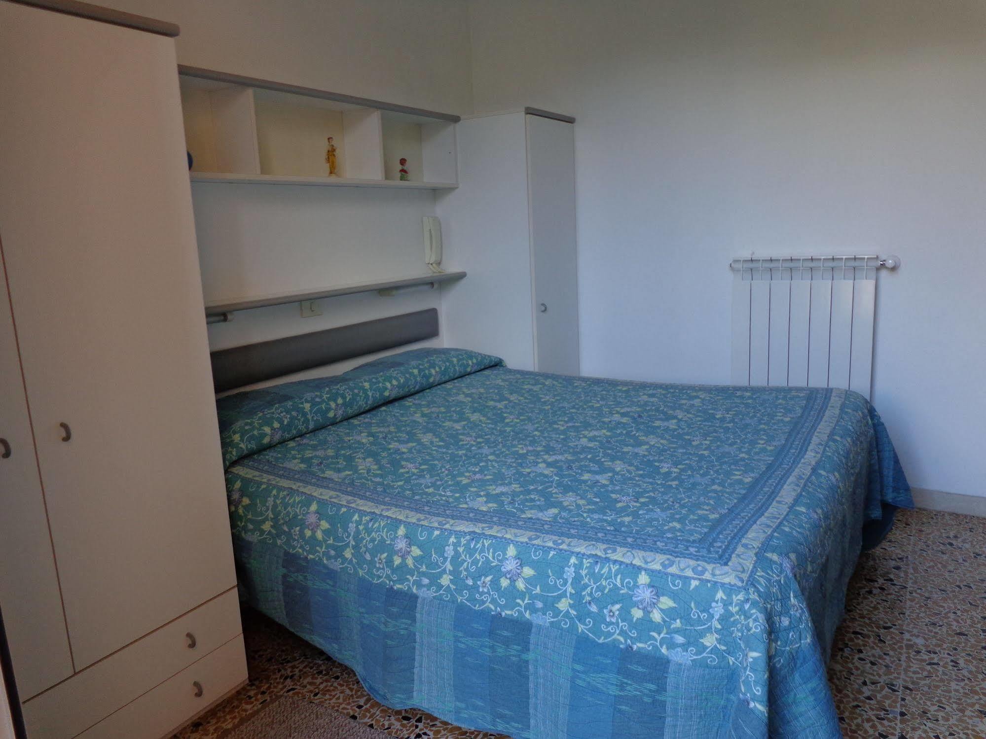 Hotel Lora Rda Luxury Bordighera Kültér fotó